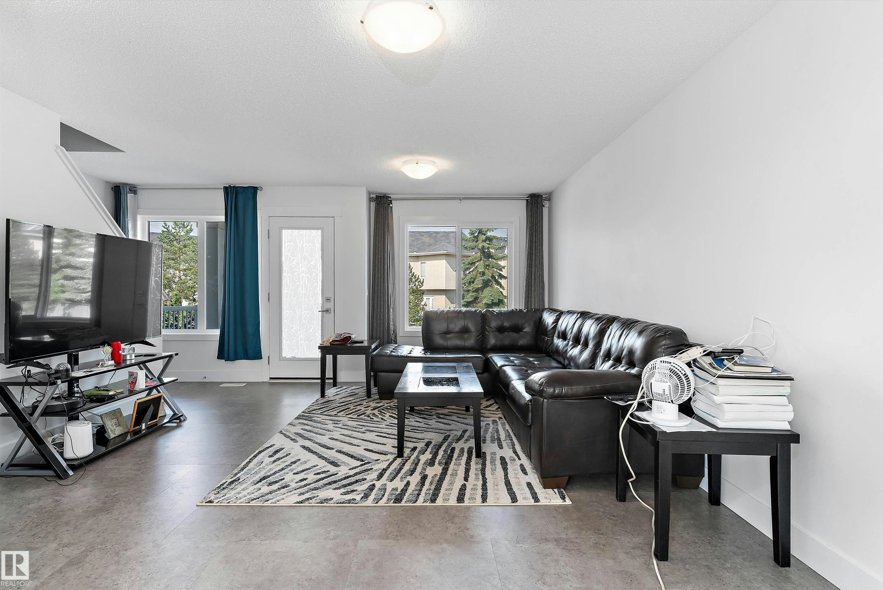 6-16335 84 Street, Edmonton, AB, T5Z 0S1 - 8