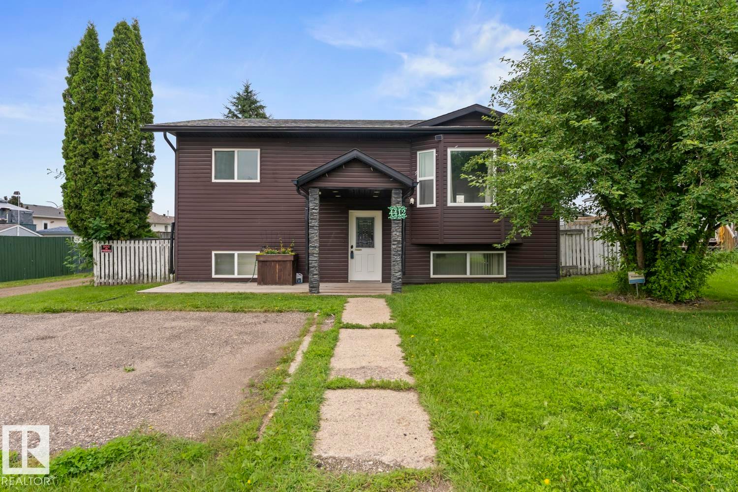 4412 51 Avenue, Cold Lake, AB, T9M 1Z2