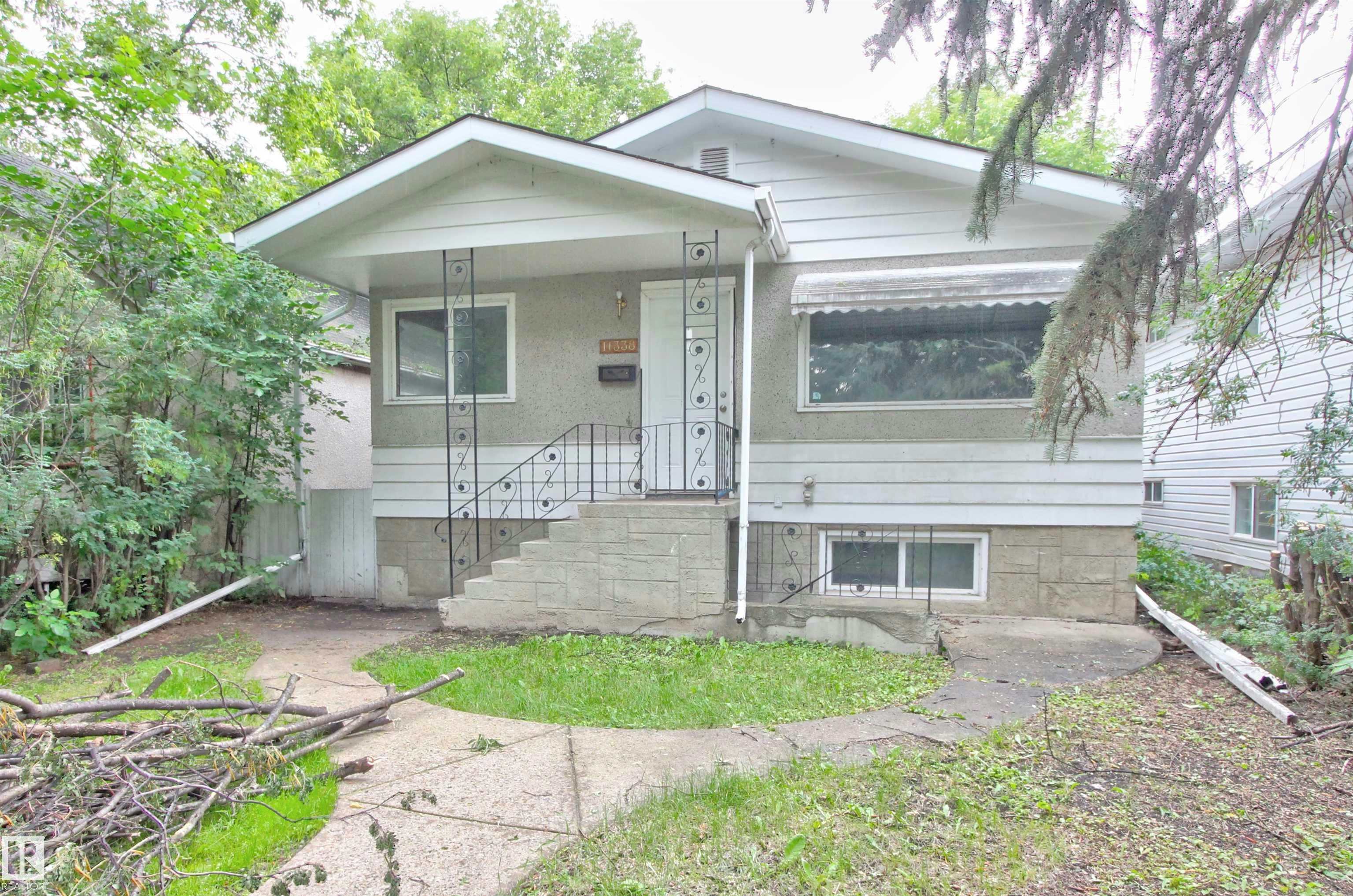 11338 85 Street, Edmonton, AB, T5B 3C8