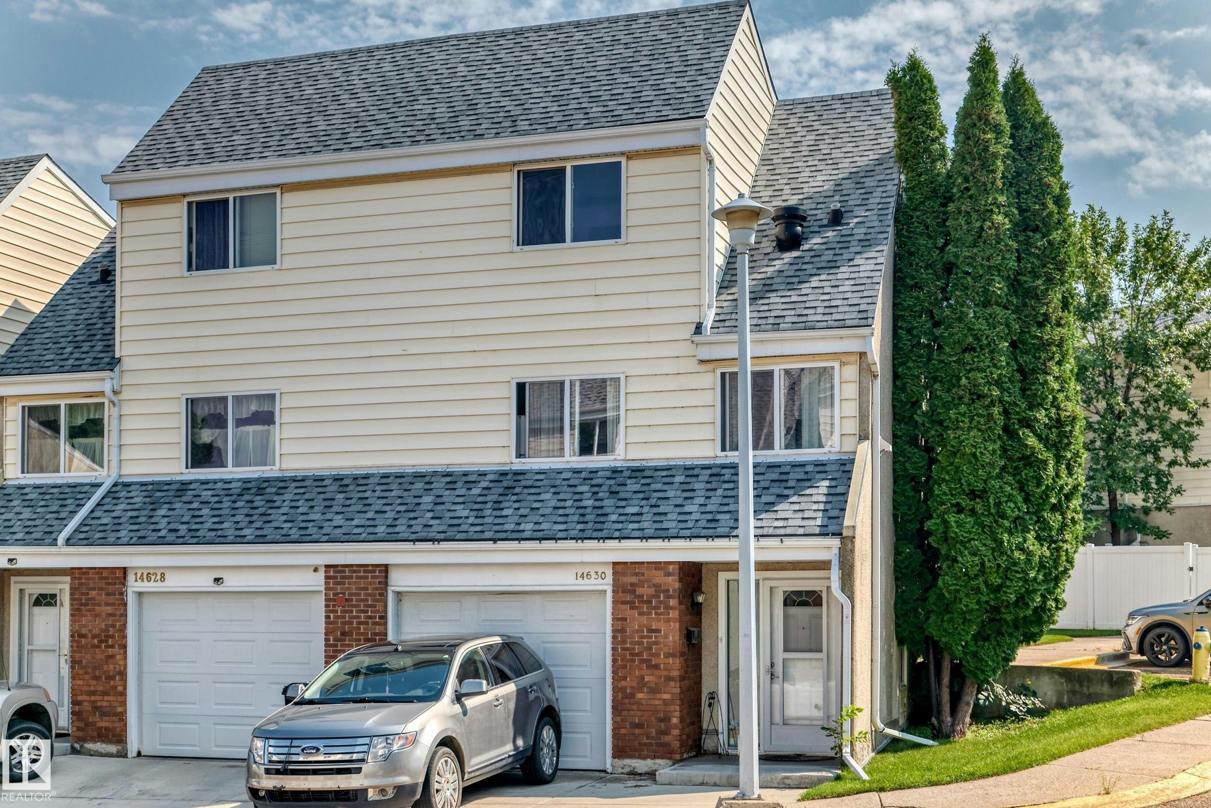 14630 52 Street, Edmonton, AB, T5A 3M7