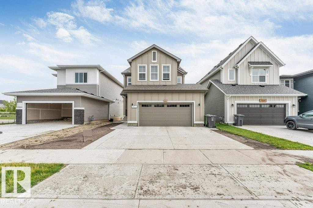 7017 54 Avenue, Beaumont, AB, T4X 2Z9