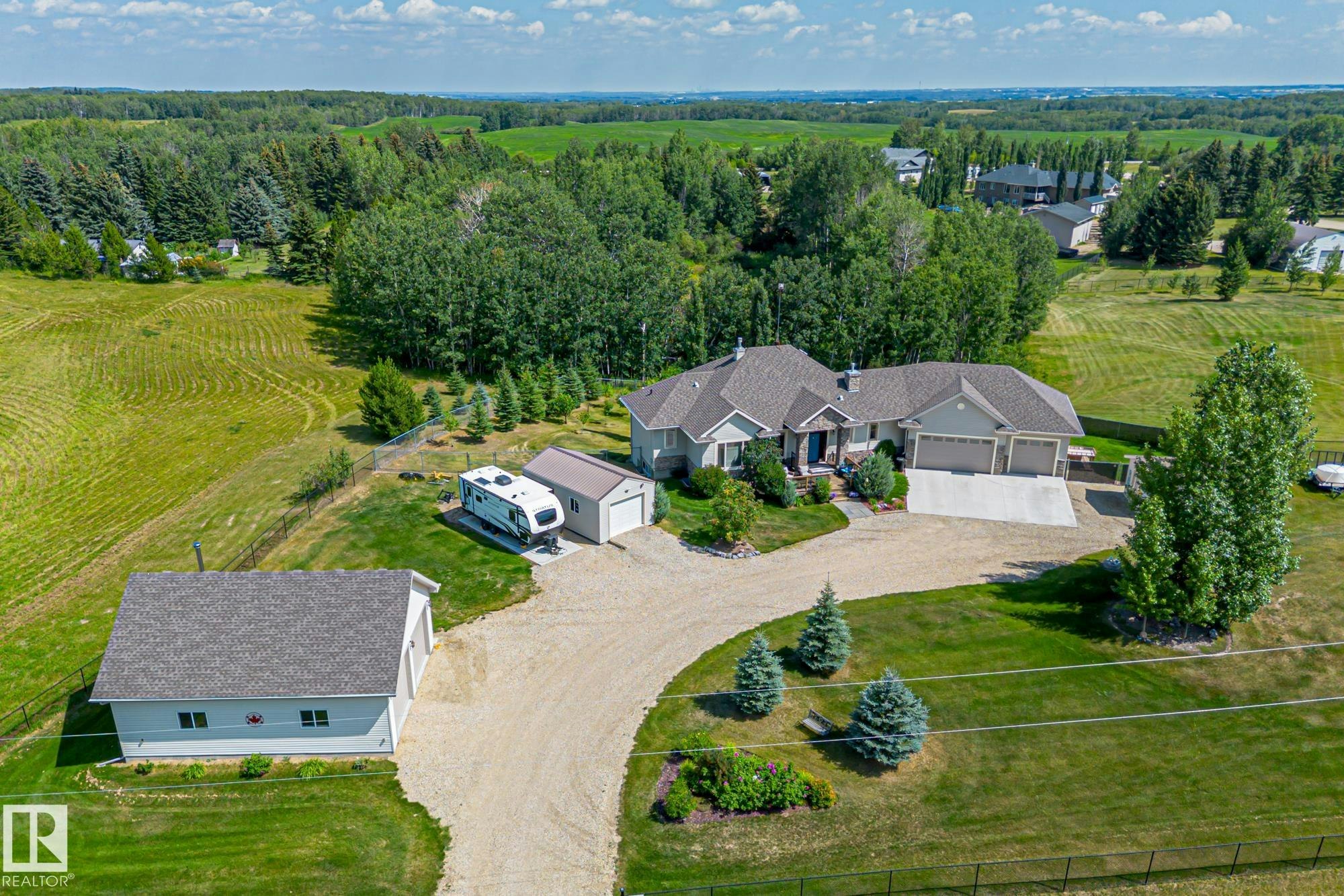 1307 Twp Road 533, Rural Parkland County, AB, T7Y 0G2