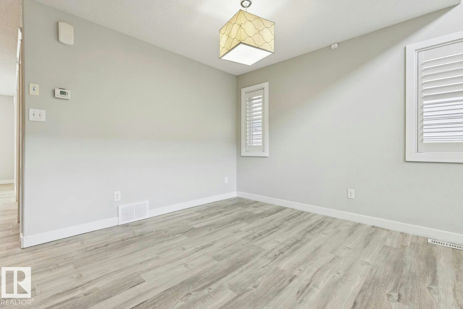 4058 Morrison Way, Edmonton, AB, T5E 6S3 - 8