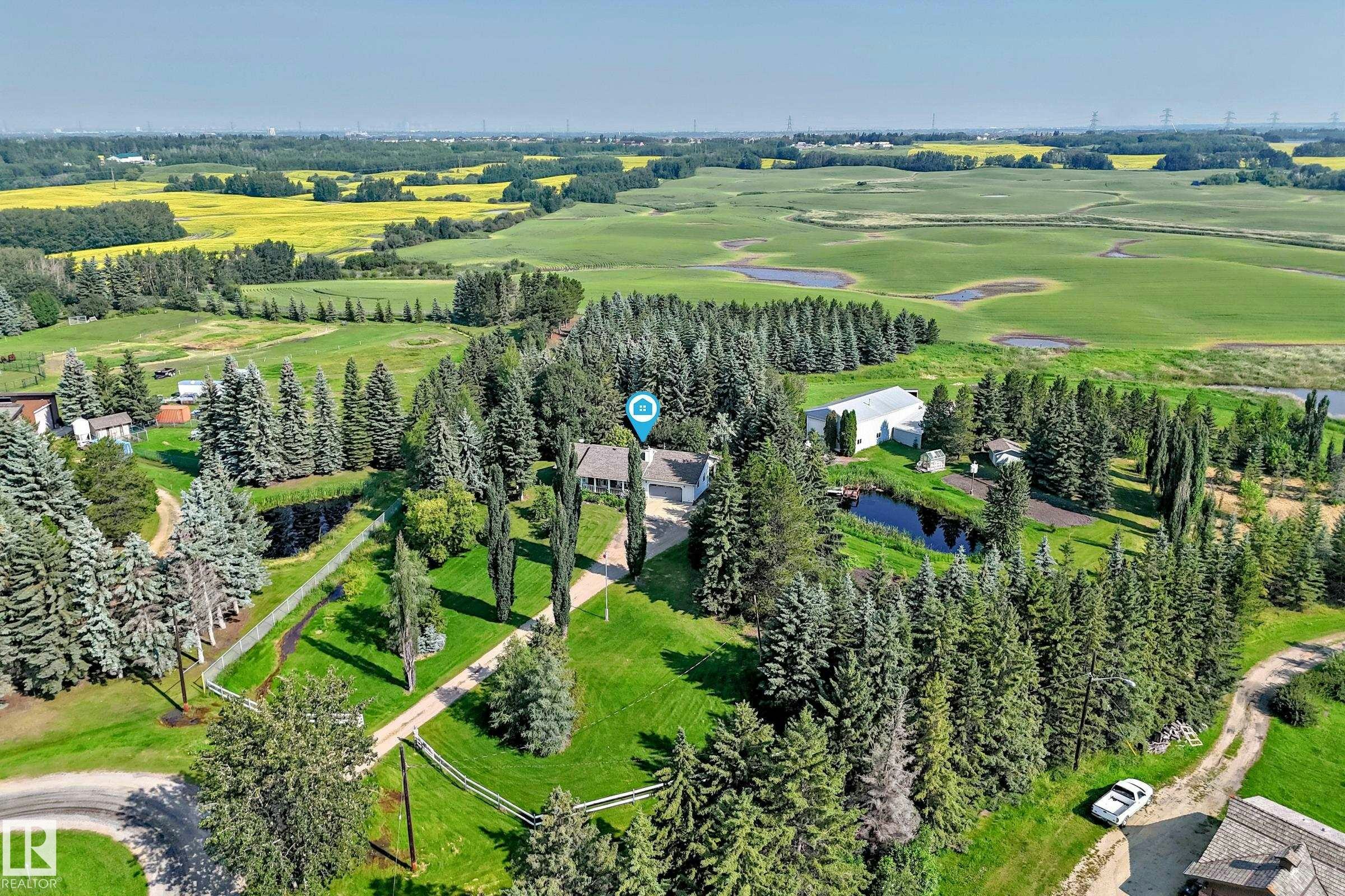 2340 28 Avenue, Edmonton, AB, T6X 1A5
