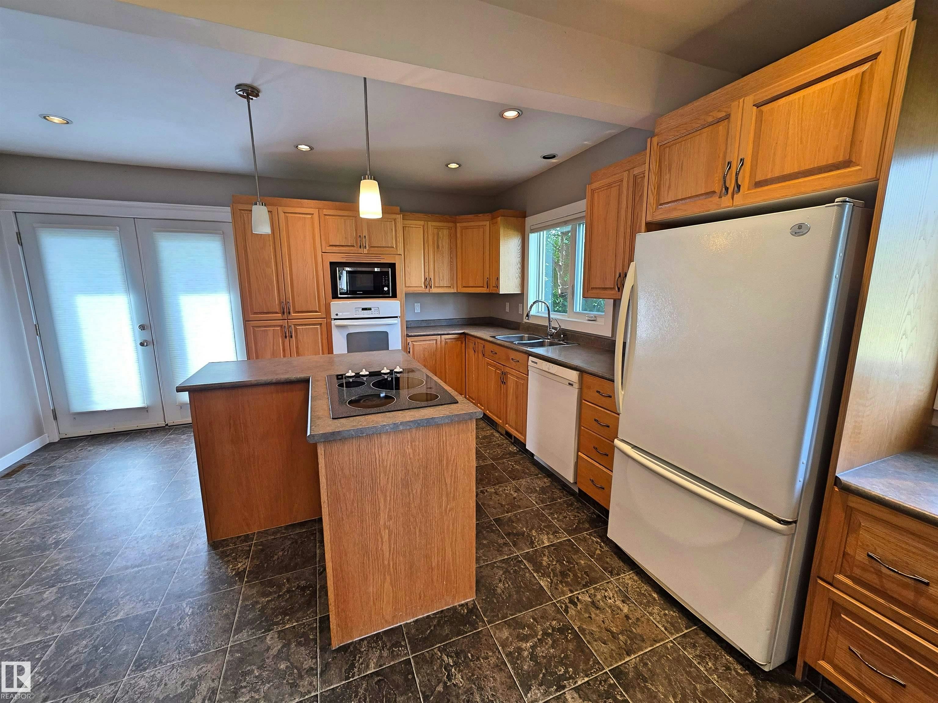3003 Park Avenue, Rural St. Paul County, AB, T0A 2K0