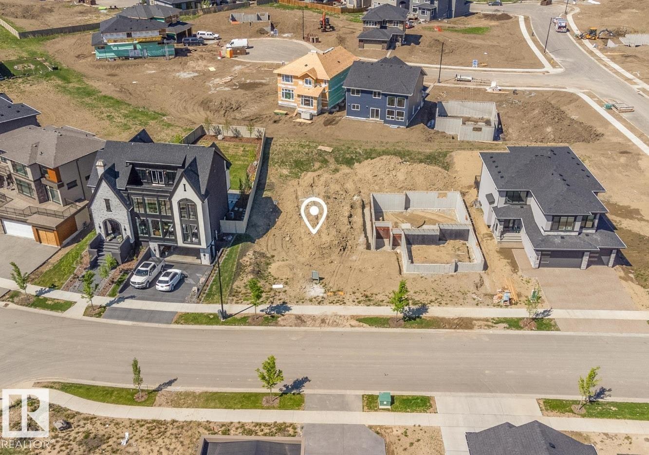 3505 Keswick Boulevard, Edmonton, AB, T6W 4V6