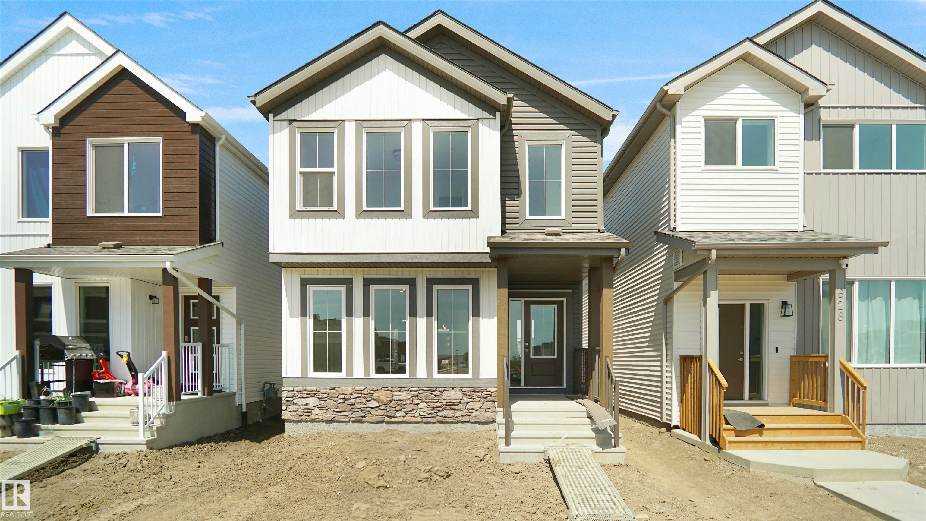 7387 Keeler Crescent, Edmonton, AB, T6W 4J9