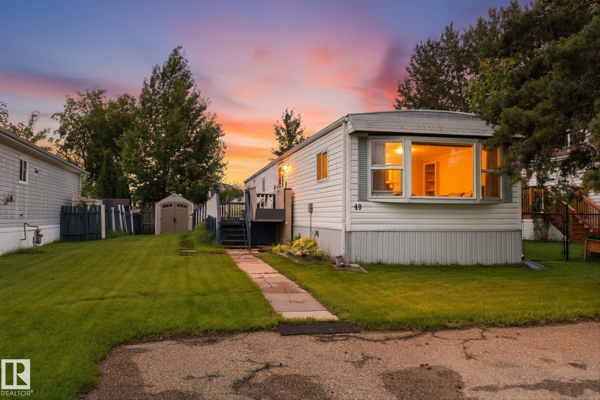 49 53222 Range Road 272, Rural Parkland County, AB, T7X 3N4