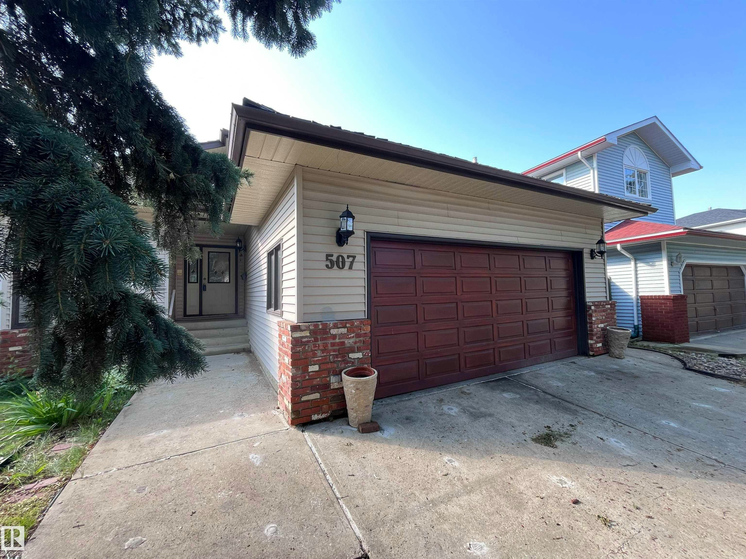 507 Burton Close, Edmonton, AB, T6R 2B2