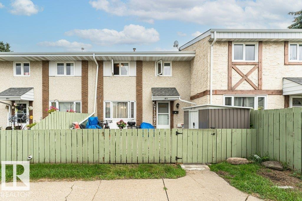 10B Callingwood Court, Edmonton, AB, T5T 0H5