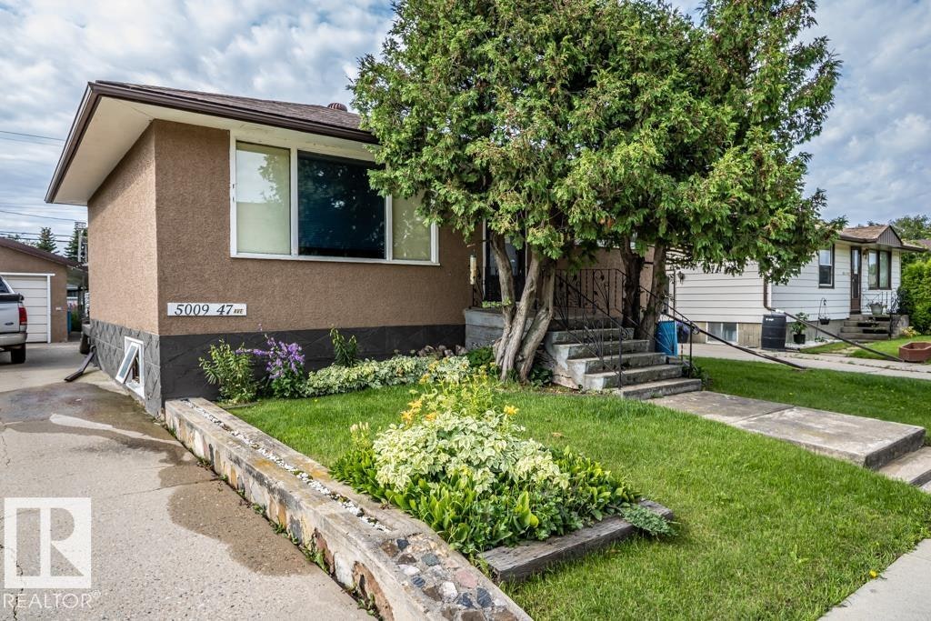 5009 47 Ave, St. Paul Town, AB, T0A 3A1
