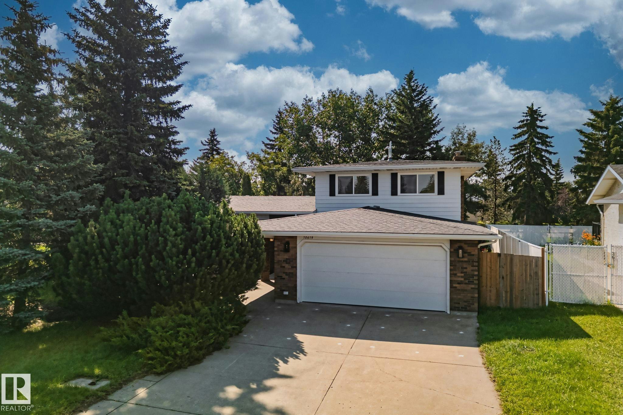 10619 35 Avenue, Edmonton, AB, T6J 2V8