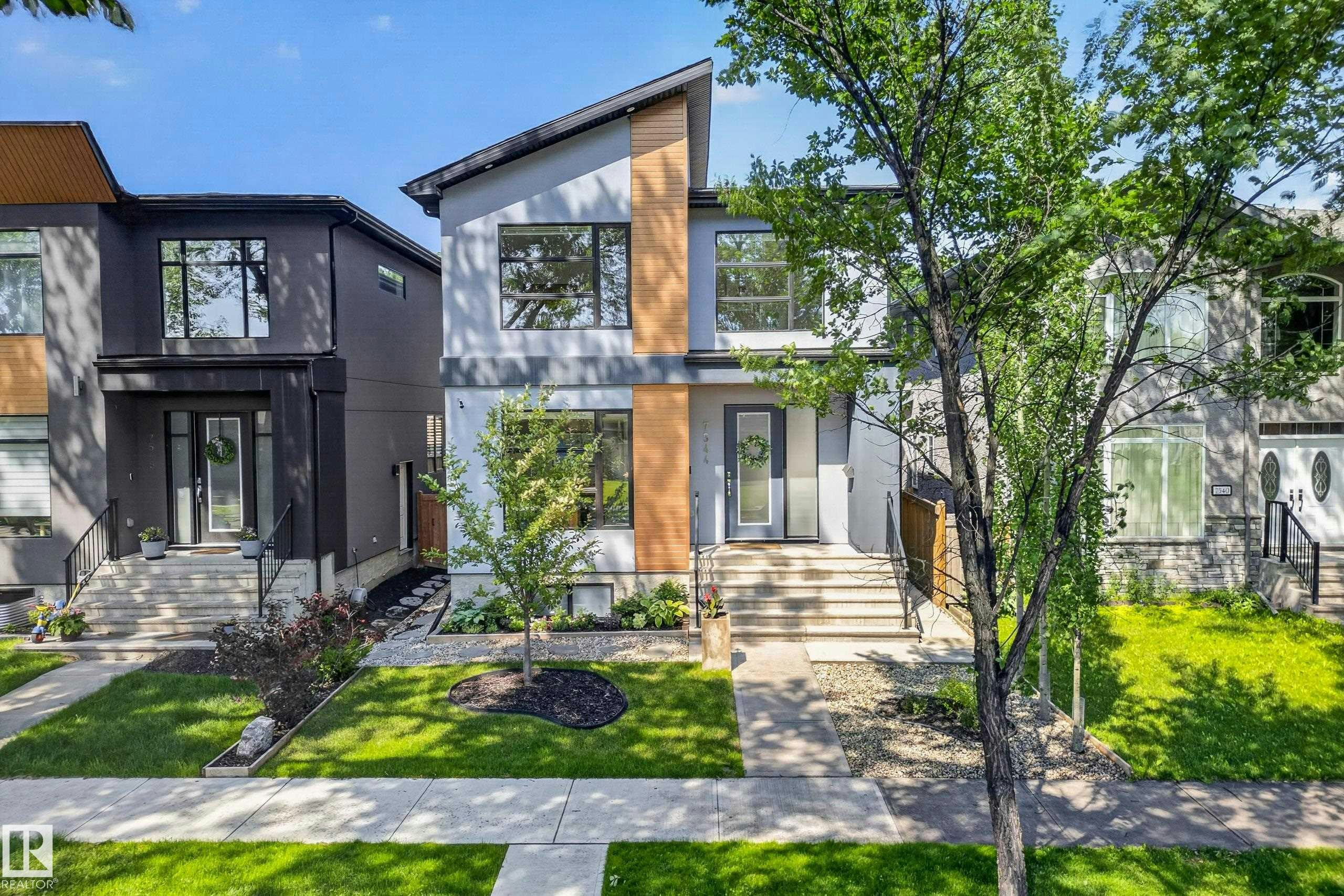 7544 78 Avenue, Edmonton, AB, T6C 0M7