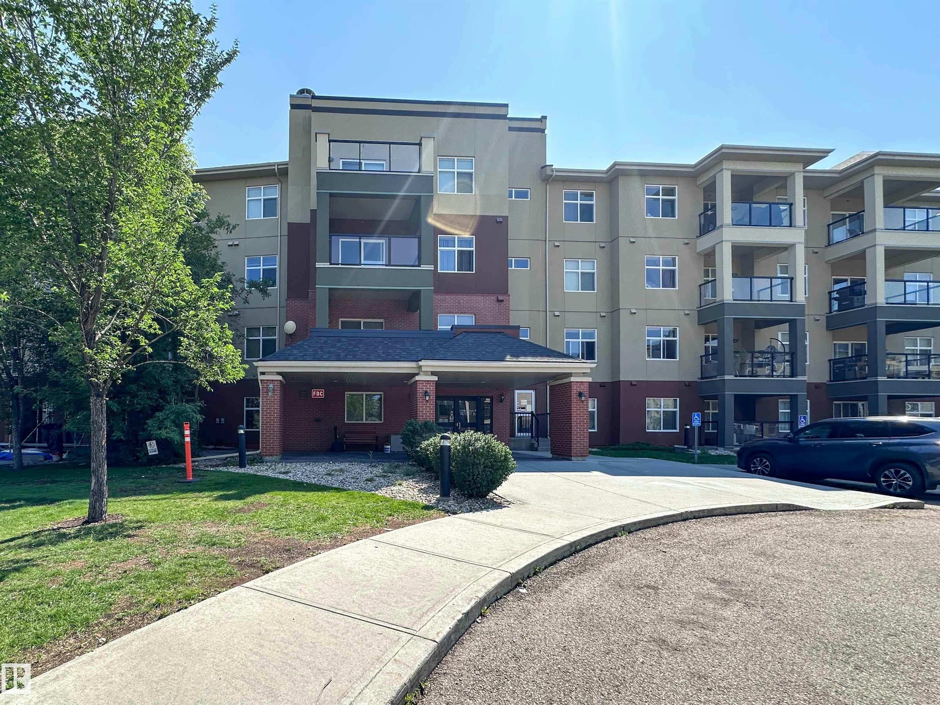 337-7825 71 Street, Edmonton, AB, T6B 3R9