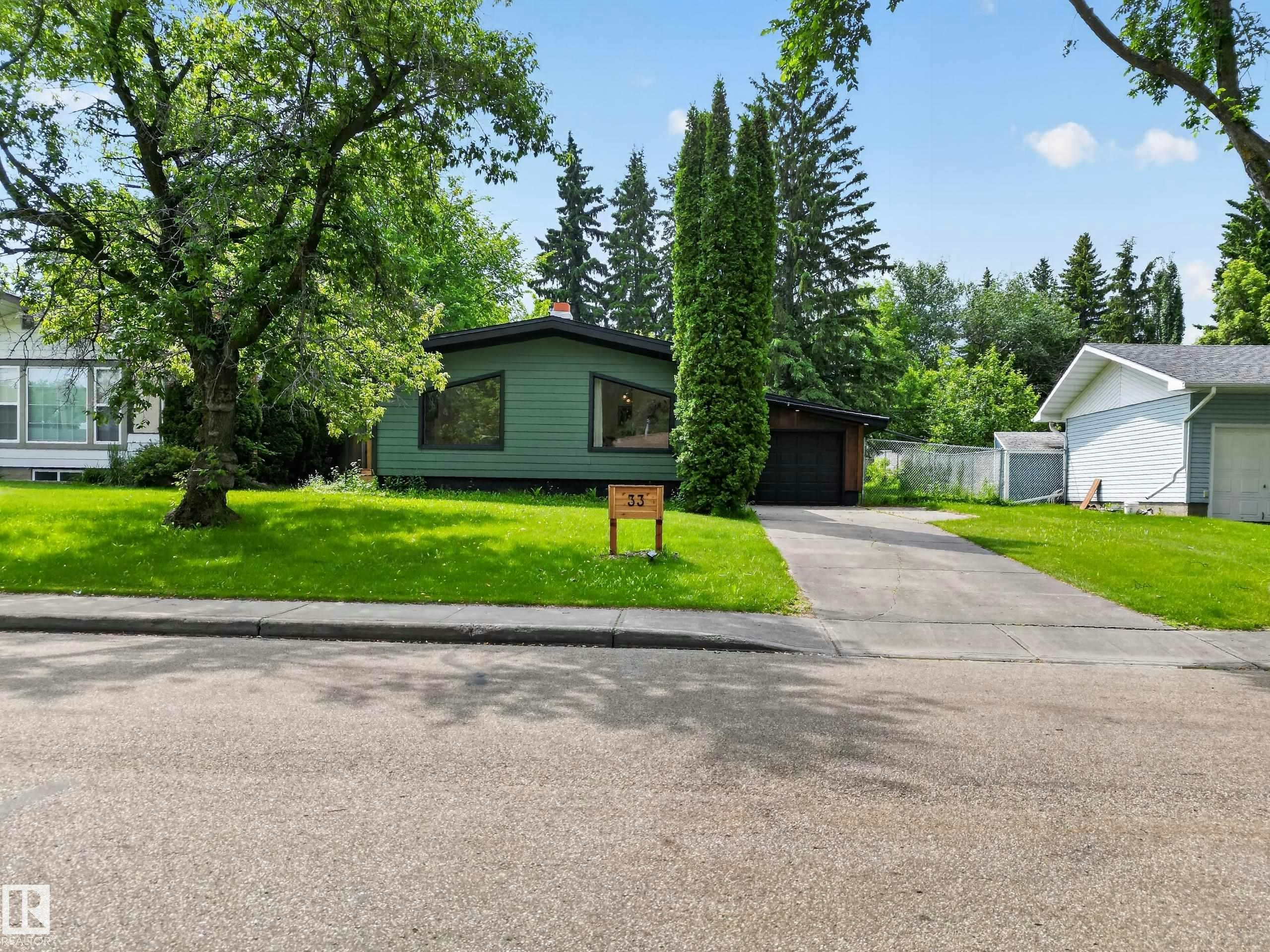 33 Hazel Street, Rural Strathcona County, AB, T8H 1H7