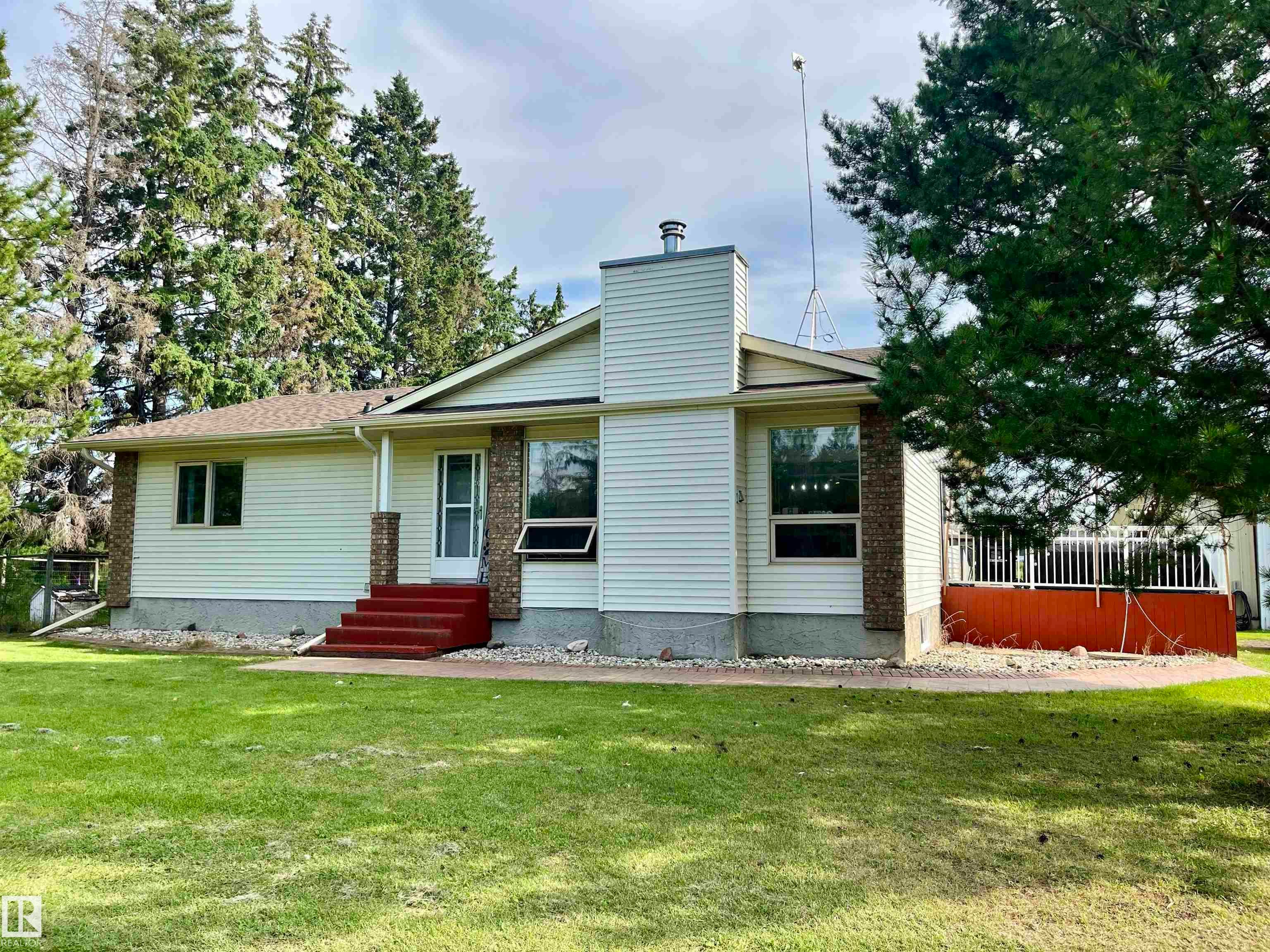 3115A Hghway 627, Rural Parkland County, AB, T0E 0N0