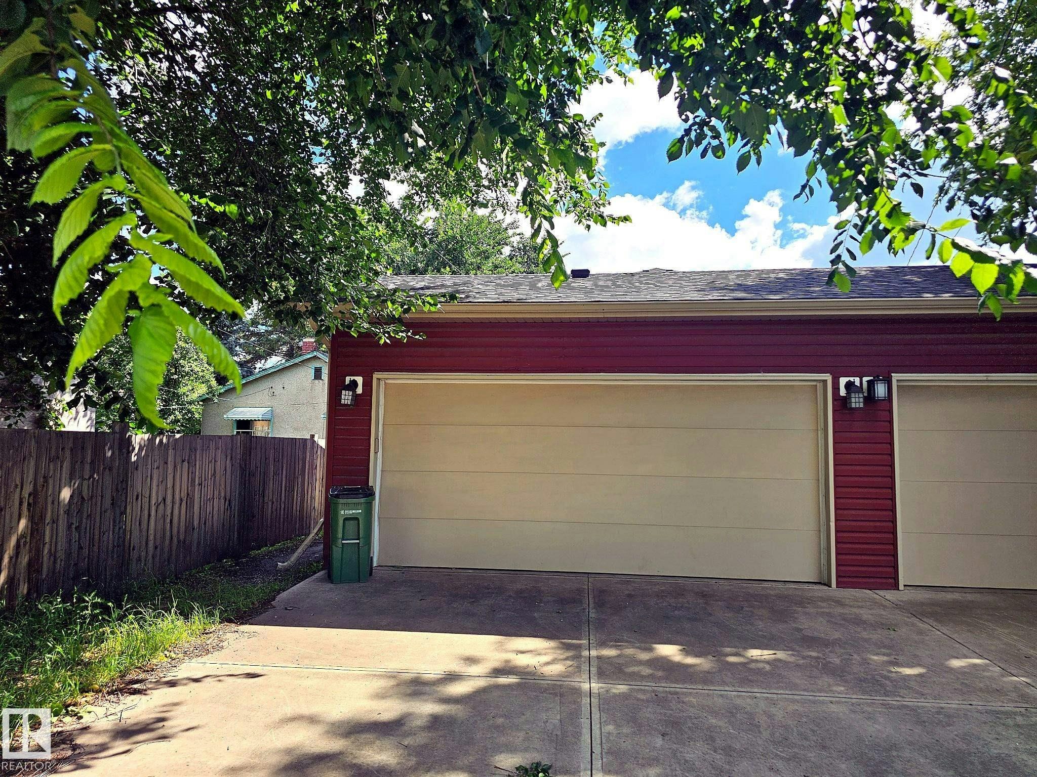 #2 12714 117 Street, Edmonton, AB, T5E 5J5 - 25
