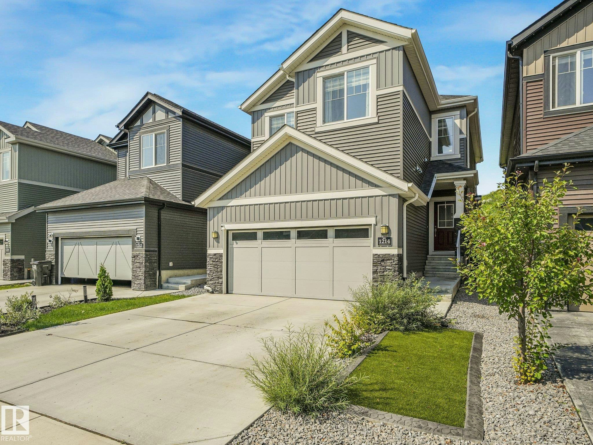 1214 Eaton Lane, Edmonton, AB, T6M 1M9