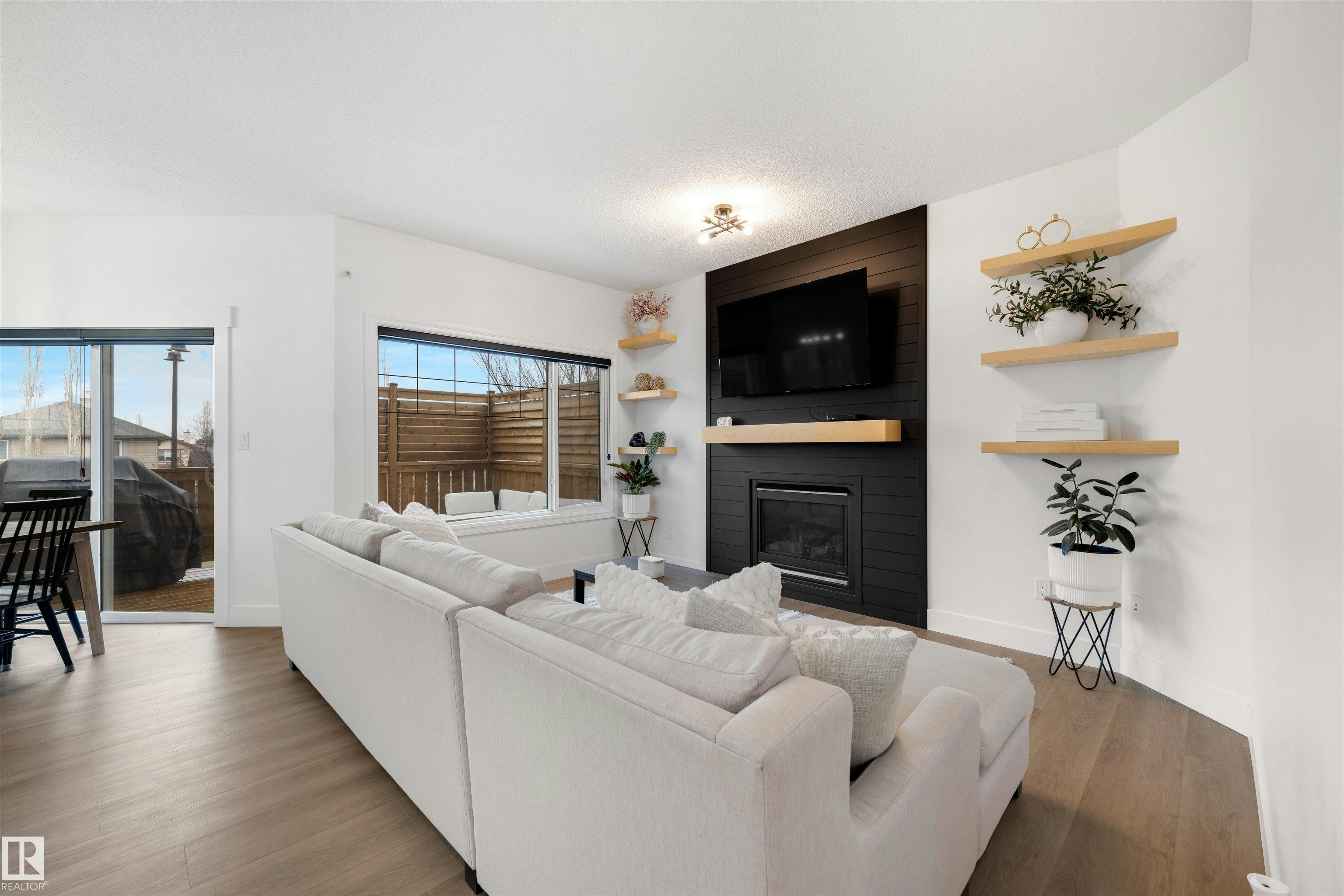 1322 Malone Place, Edmonton, AB, T6R 0G6