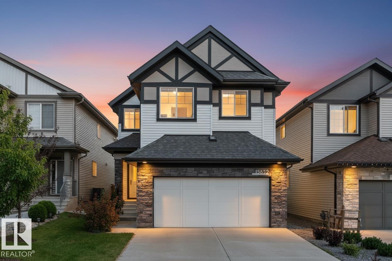 15632 16 Avenue SW, Edmonton, AB, T6W 4S2