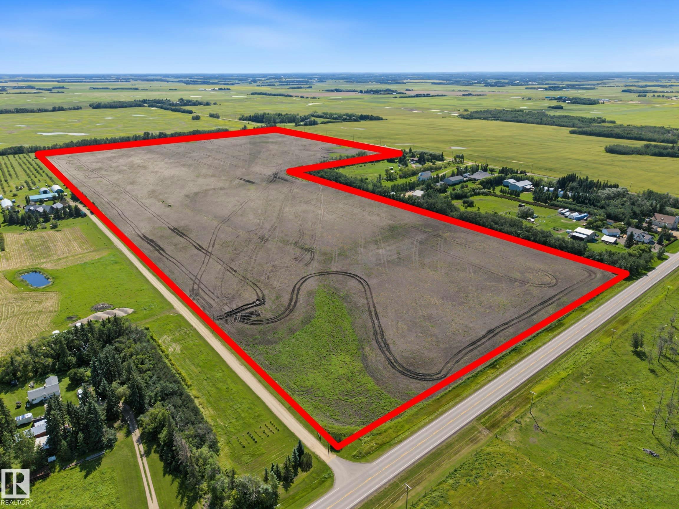 Township Rd 490 Range Road 252, Rural Leduc County, AB, T4X 2N4