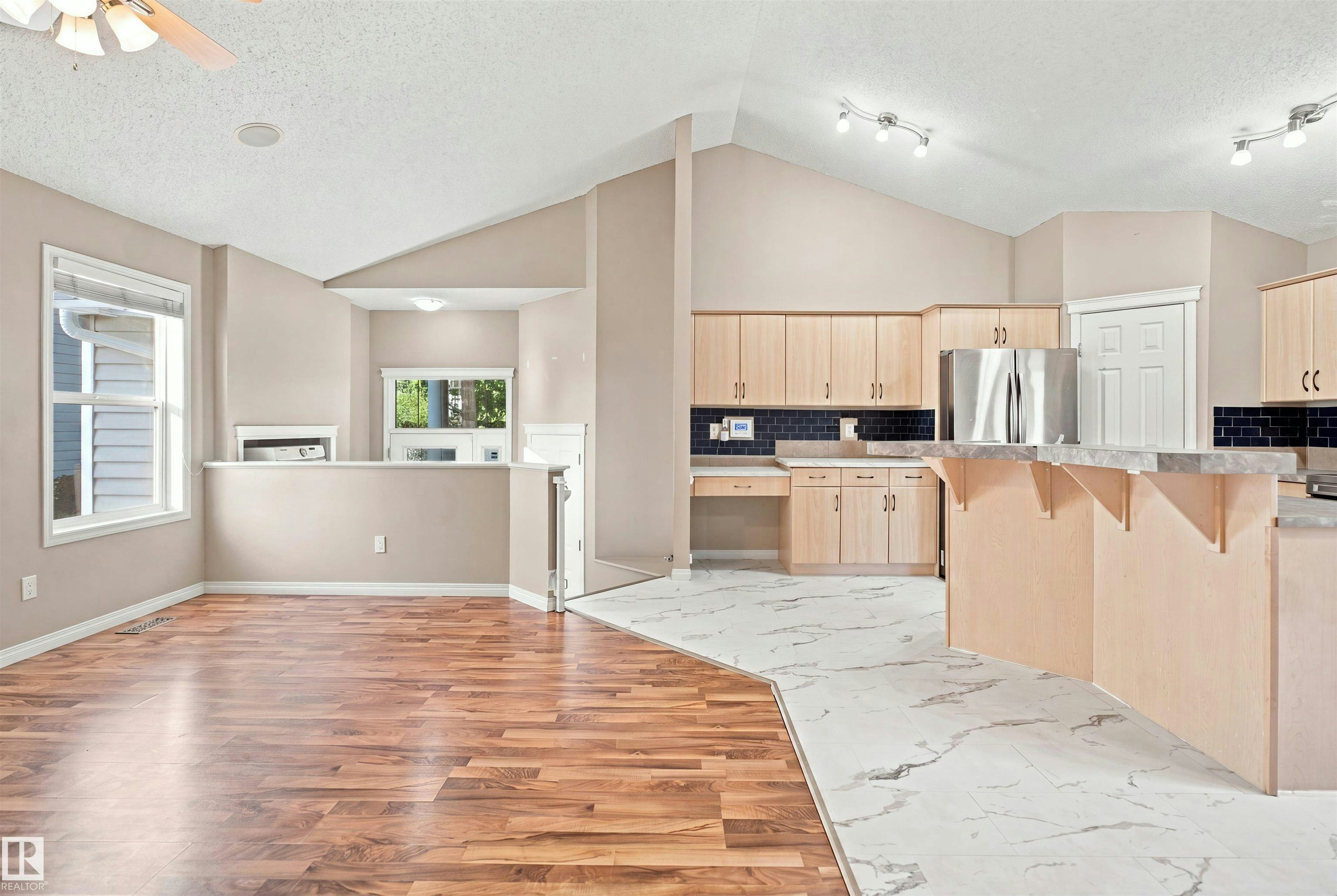 1328 80 Street, Edmonton, AB, T6X 1H4 - 6