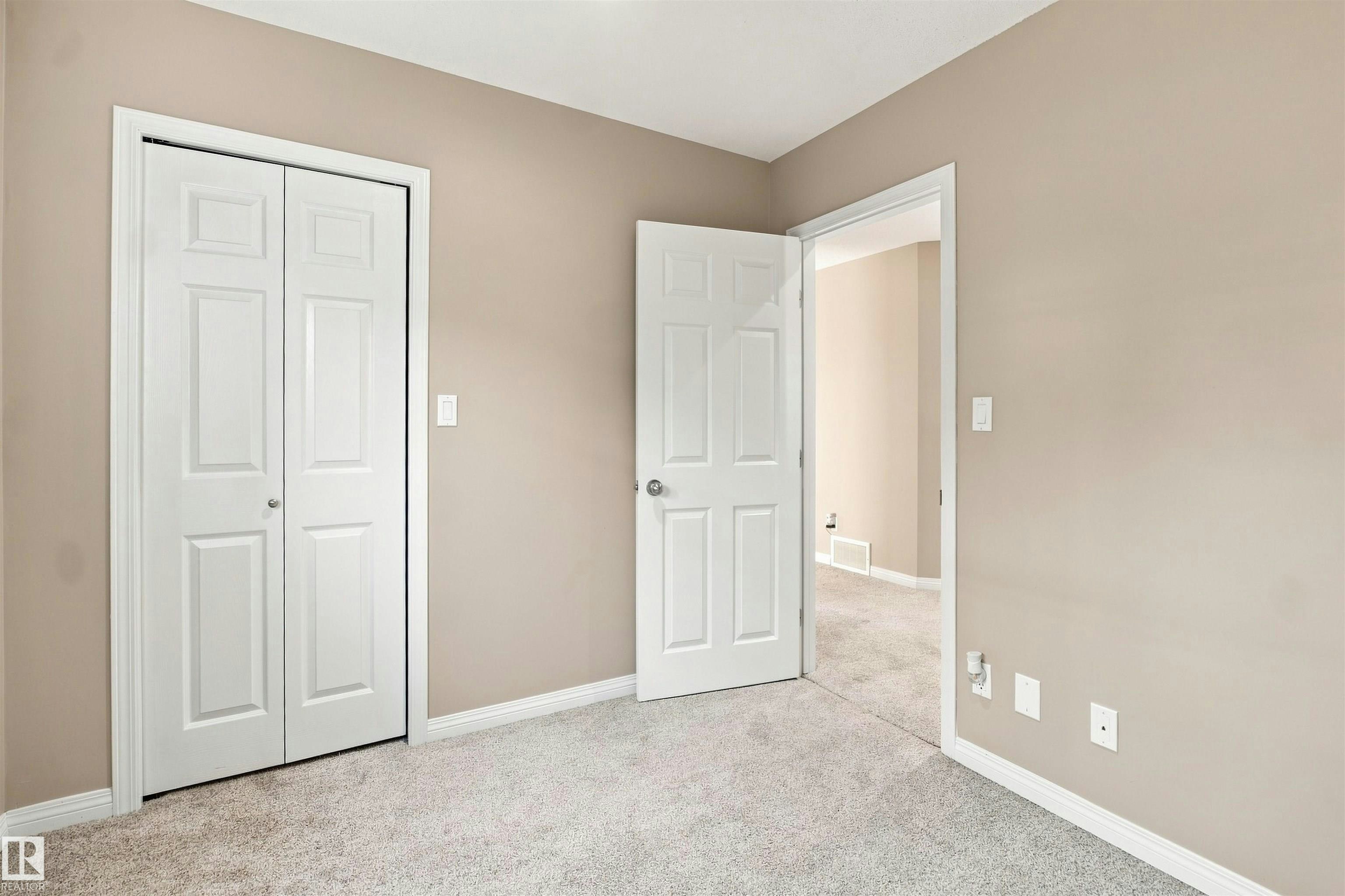 1328 80 Street, Edmonton, AB, T6X 1H4 - 24