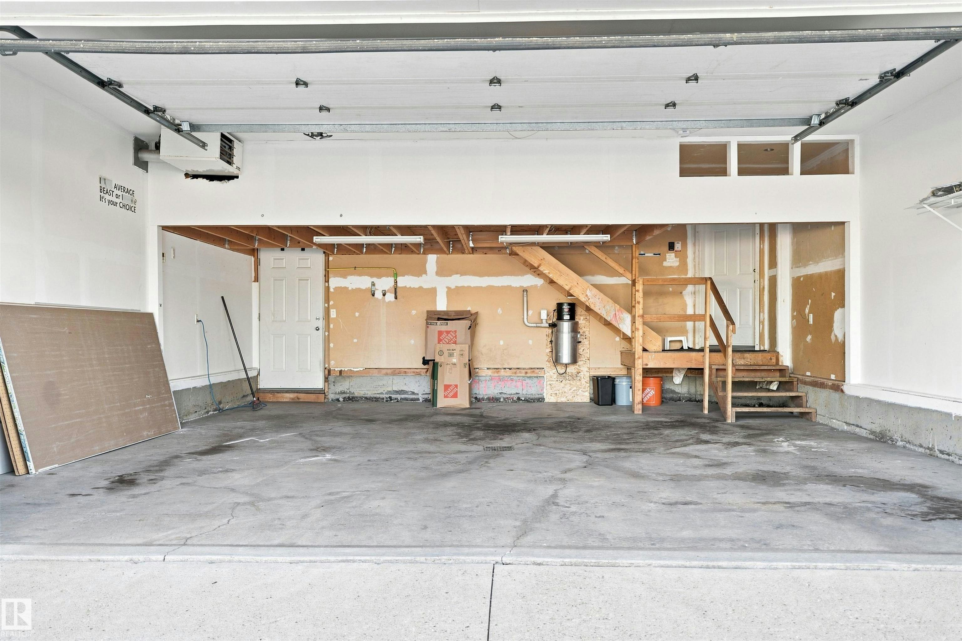 1328 80 Street, Edmonton, AB, T6X 1H4 - 36