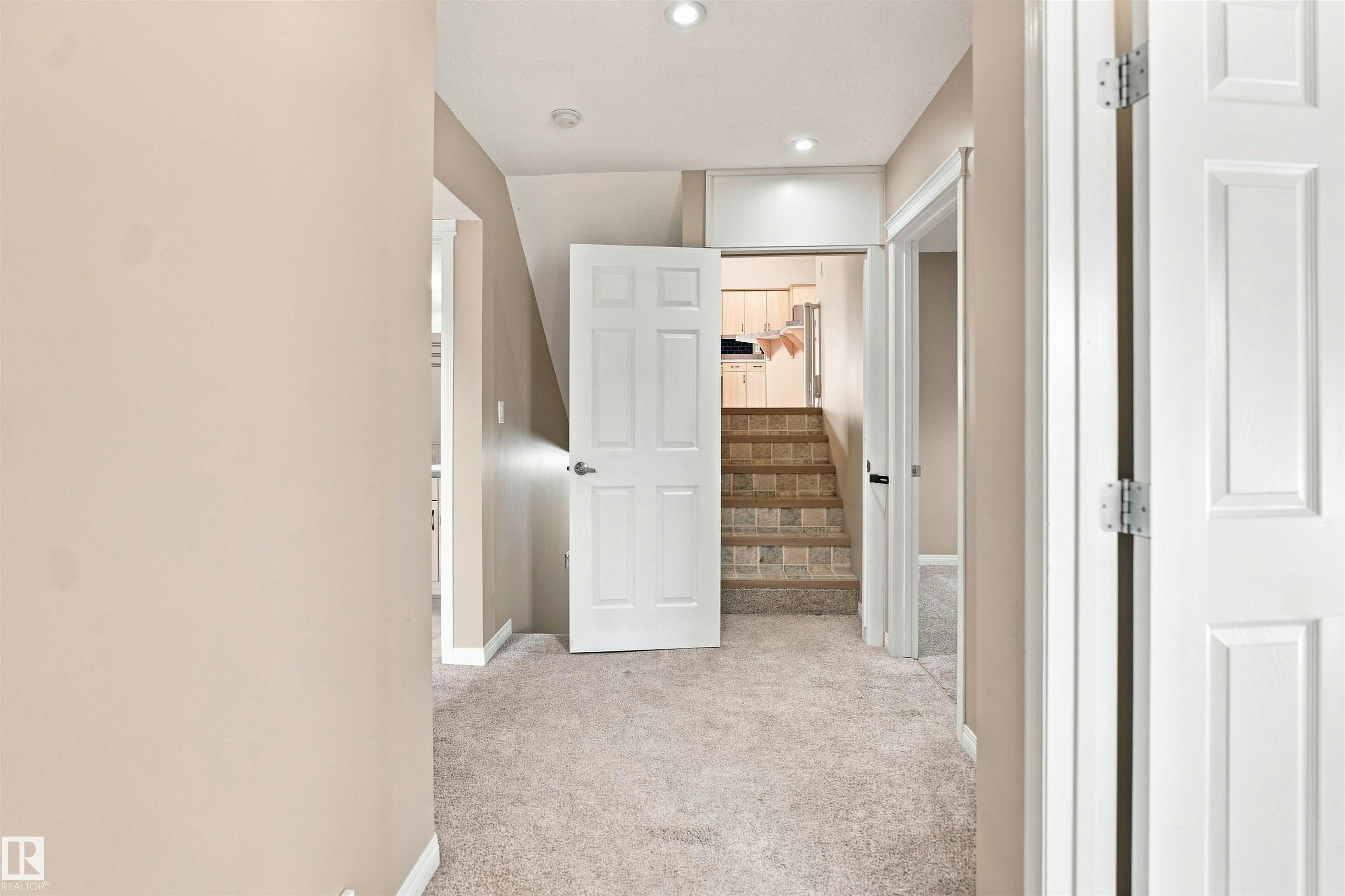 1328 80 Street, Edmonton, AB, T6X 1H4 - 22