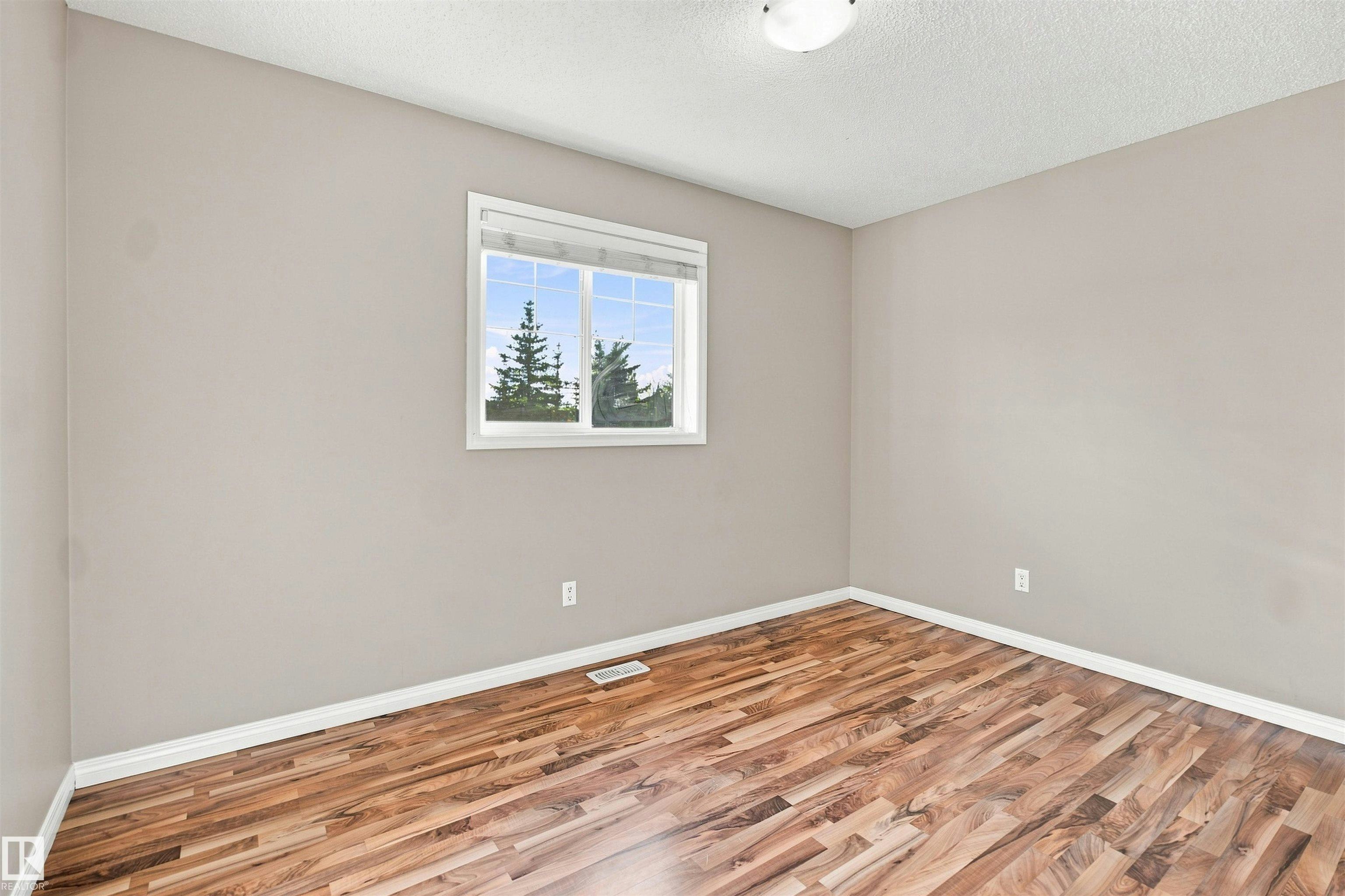 1328 80 Street, Edmonton, AB, T6X 1H4 - 15