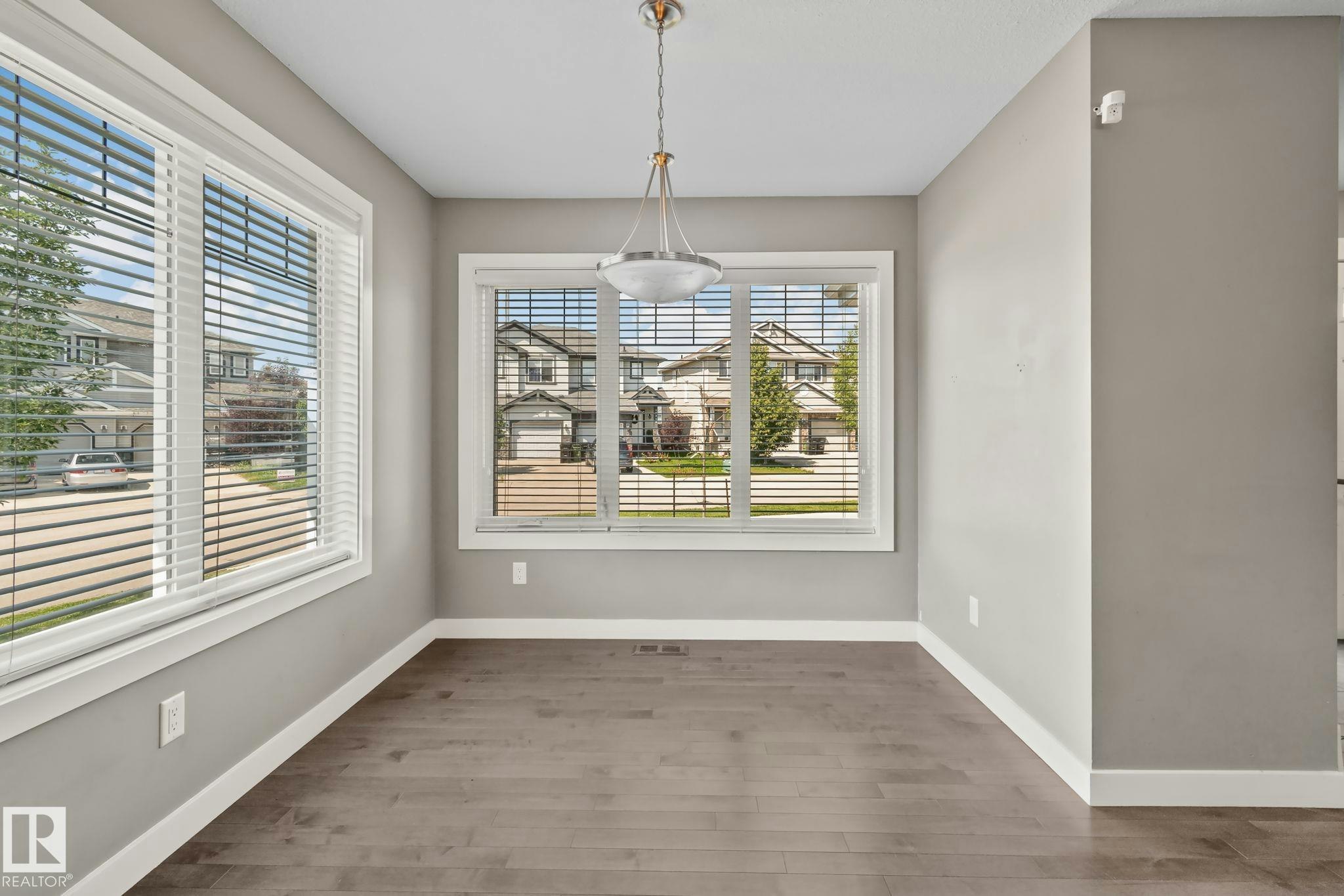 16715 40 Street, Edmonton, AB, T5Y 0X9 - 10