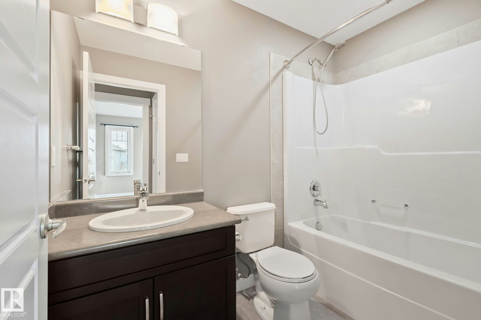 16715 40 Street, Edmonton, AB, T5Y 0X9 - 25