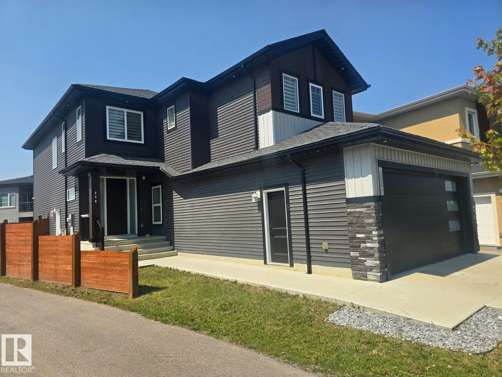 228 36 Street, Edmonton, AB, T6X 2W5