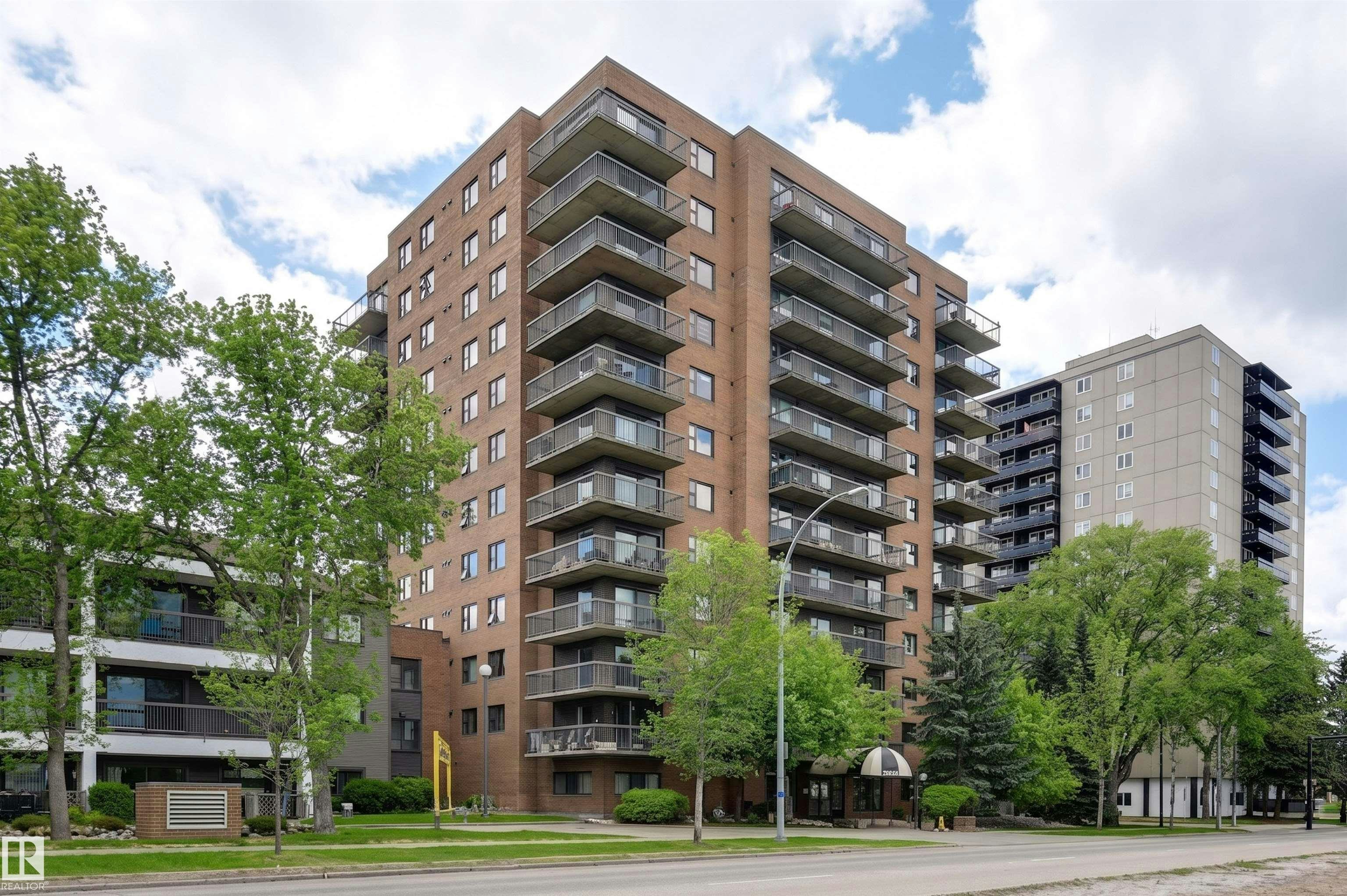 502-10545 Saskatchewan Drive, Edmonton, AB, T6E 6C6