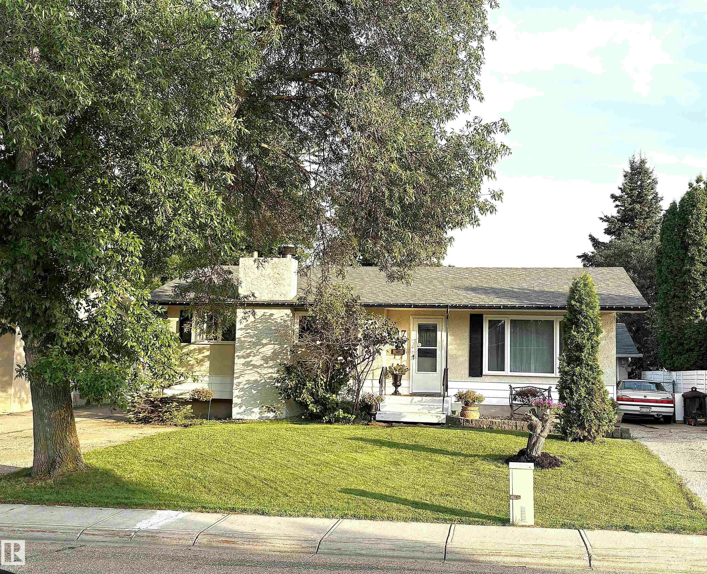 17 Starling Drive, Rural Strathcona County, AB, T8A 0A6