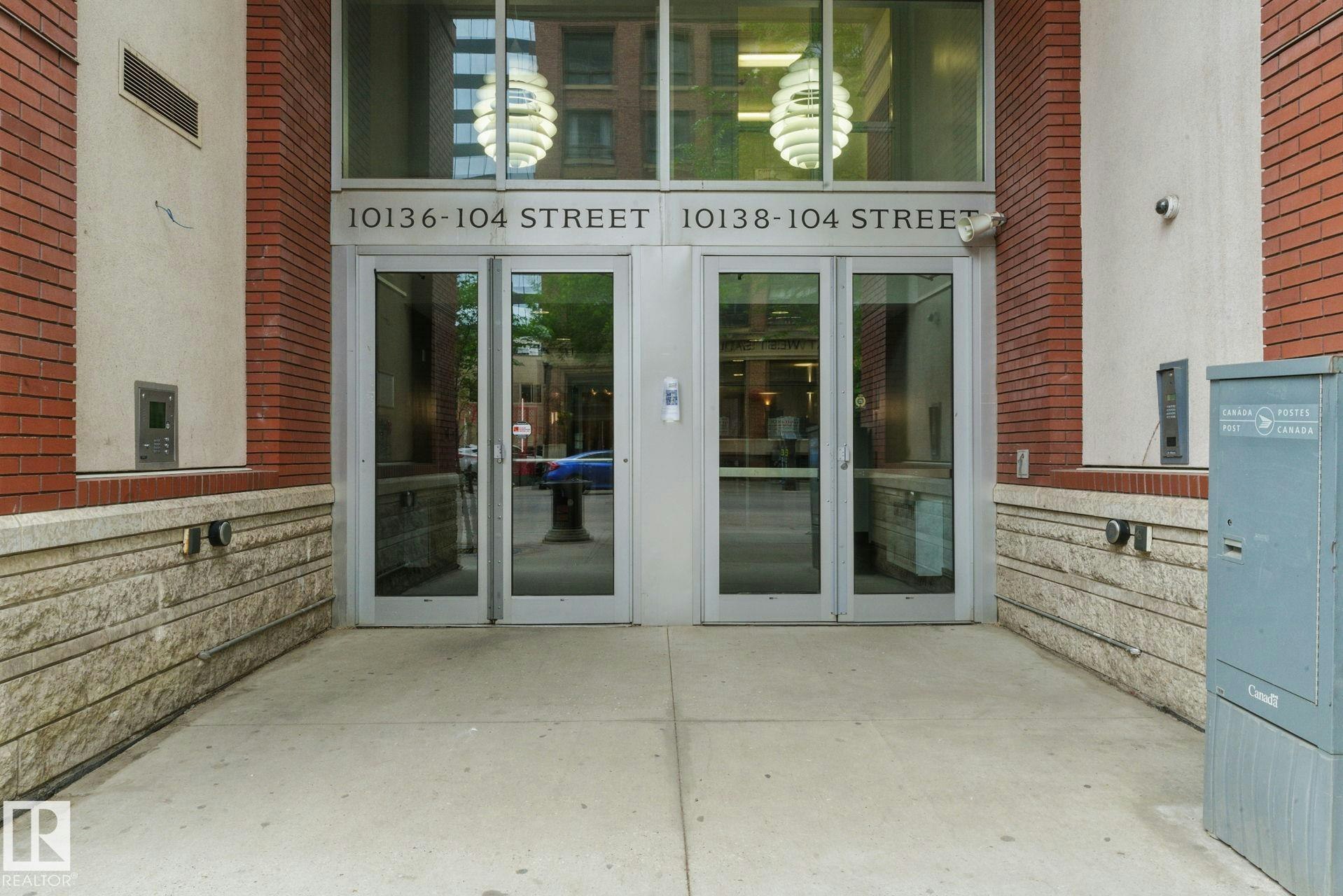 2701-10136 104 Street - 3