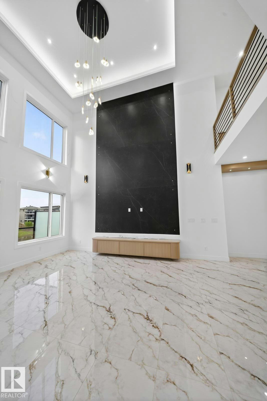 11 Harley Way, Spruce Grove, AB, T7X 0X4