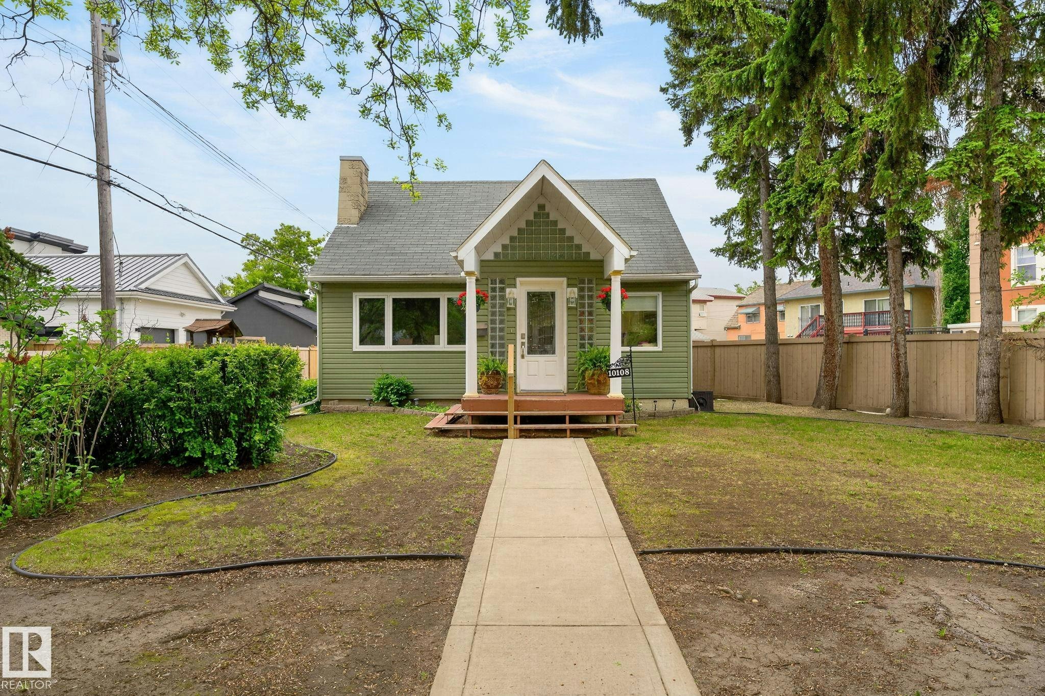 10108 144 Street, Edmonton, AB, T5N 2T7