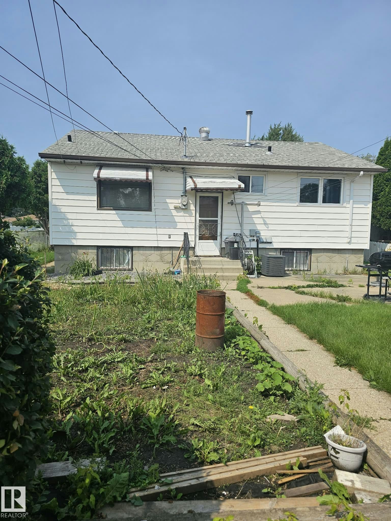 13103 63 Street NW, Edmonton, AB, T5A 0W7