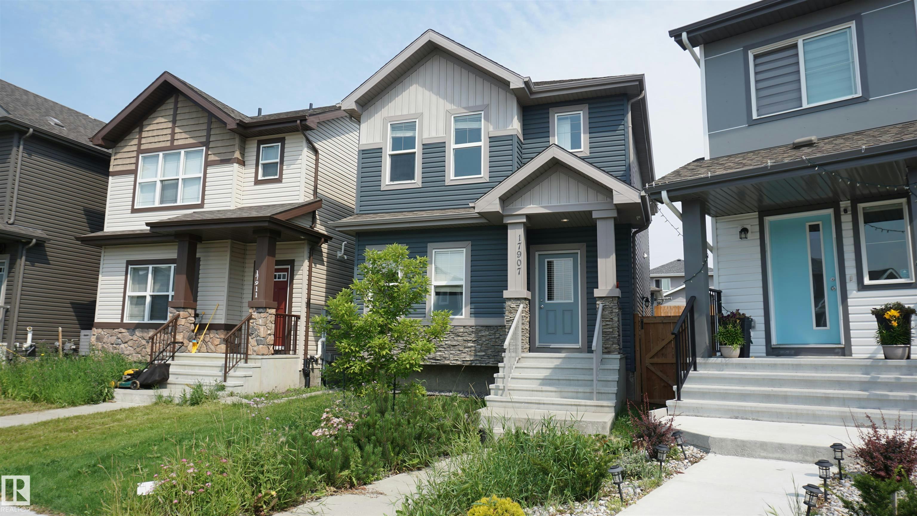 17907 62 Street, Edmonton, AB, T5Y 3Z4