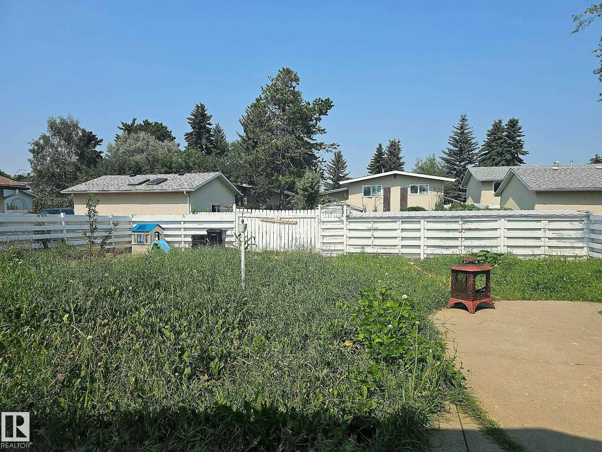 7812 144 Avenue, Edmonton, AB, T5C 2S1 - 15
