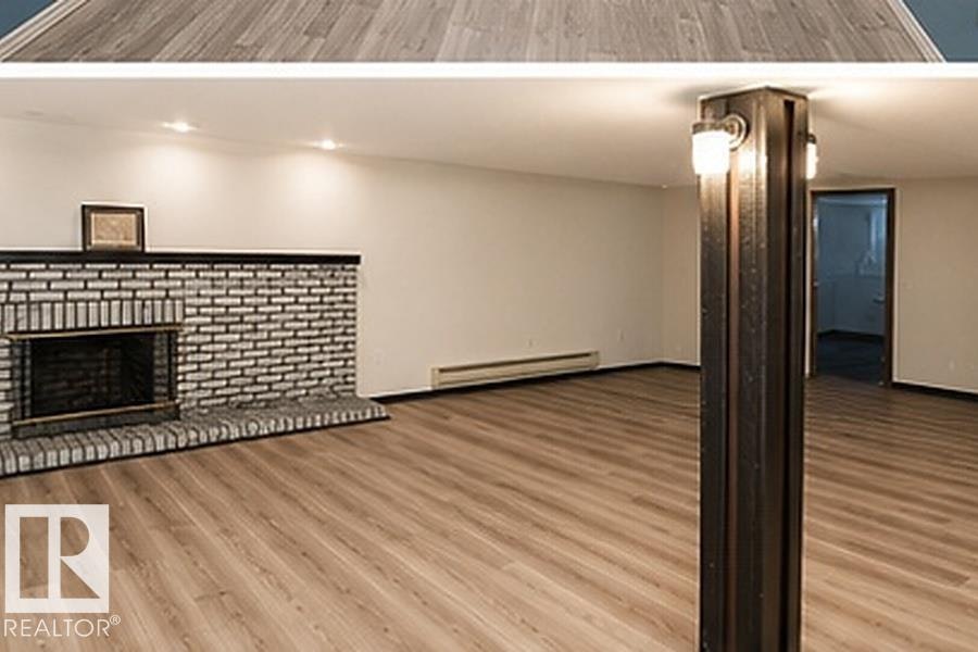 7812 144 Avenue, Edmonton, AB, T5C 2S1 - 21