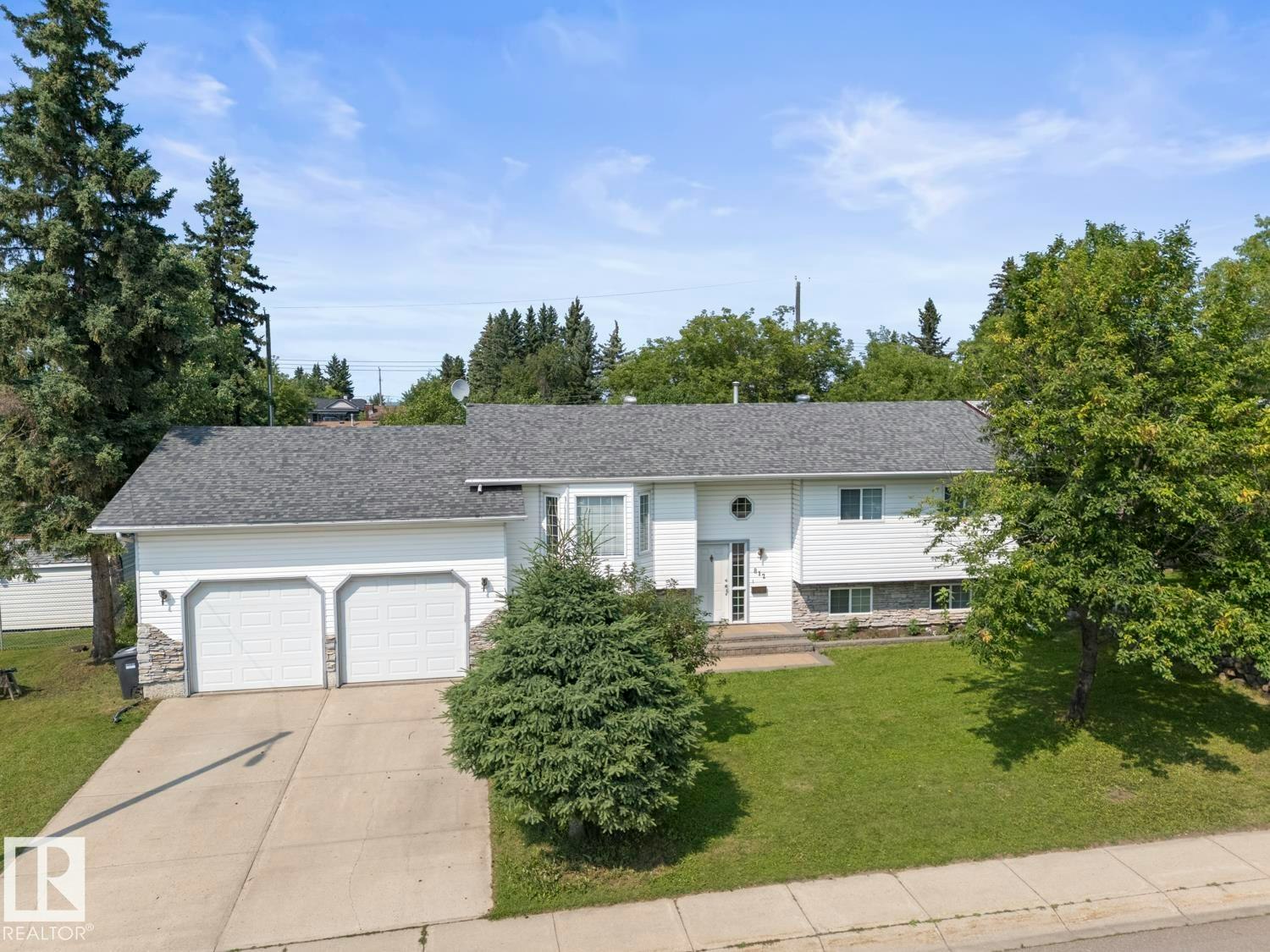 812 12 Avenue, Cold Lake, AB, T9M 1H6