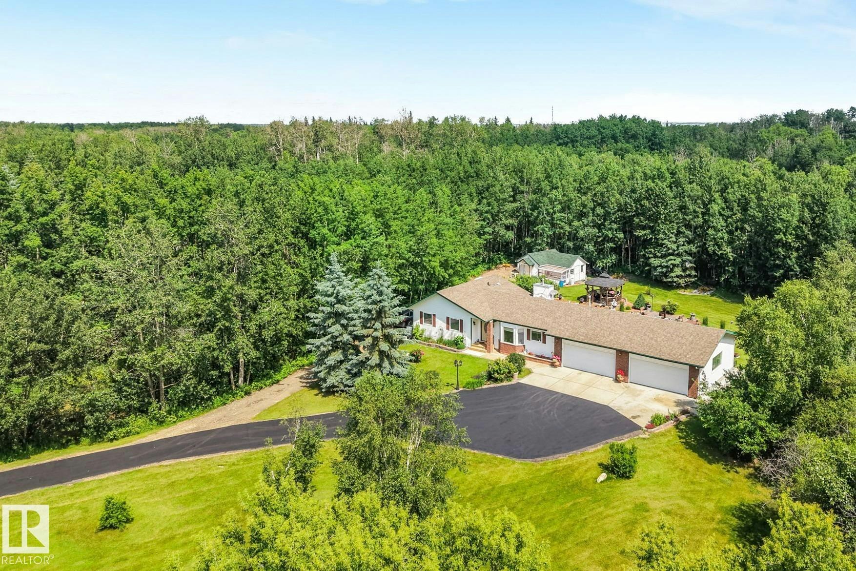 170-21252 Twp Road 530, Rural Strathcona County, AB, T8G 2C4