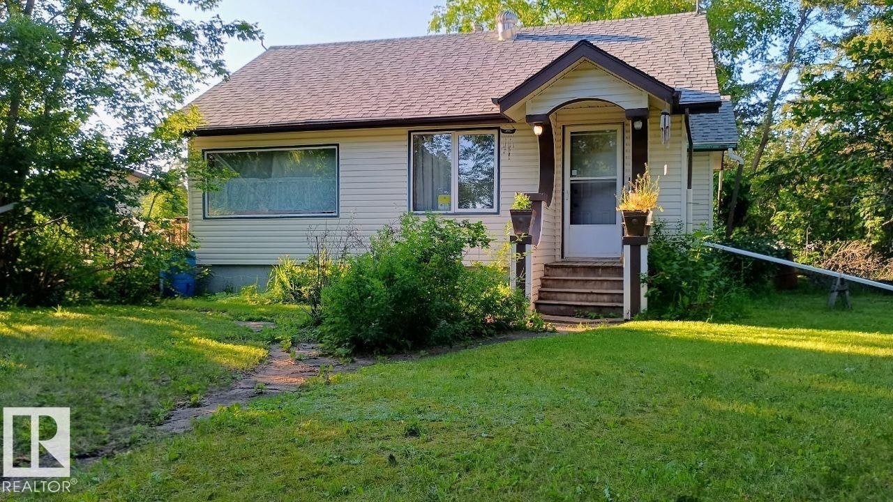 5102 51 Avenue, Rural Two Hills County, AB, T0B 4R0