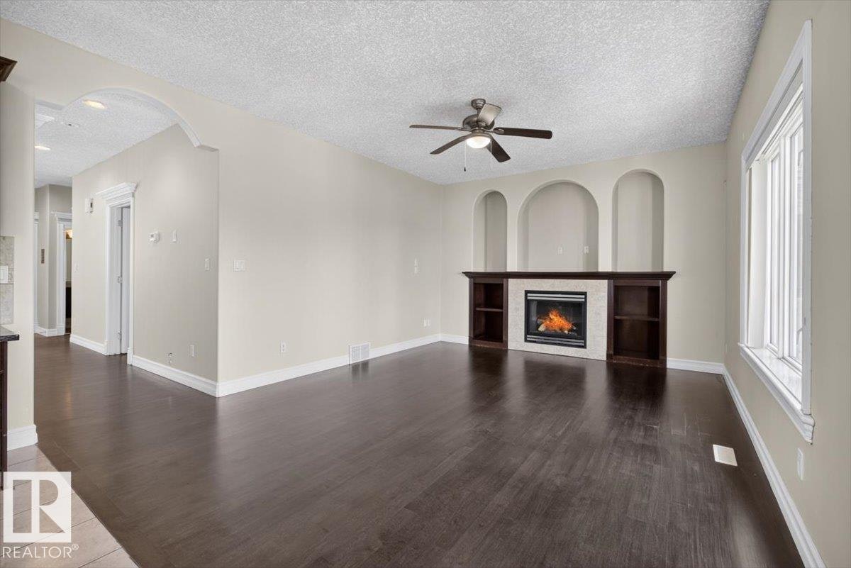 2836 34a Avenue, Edmonton, AB, T6T 1Y8 - 17