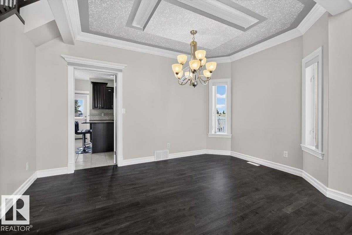 2836 34a Avenue, Edmonton, AB, T6T 1Y8 - 11