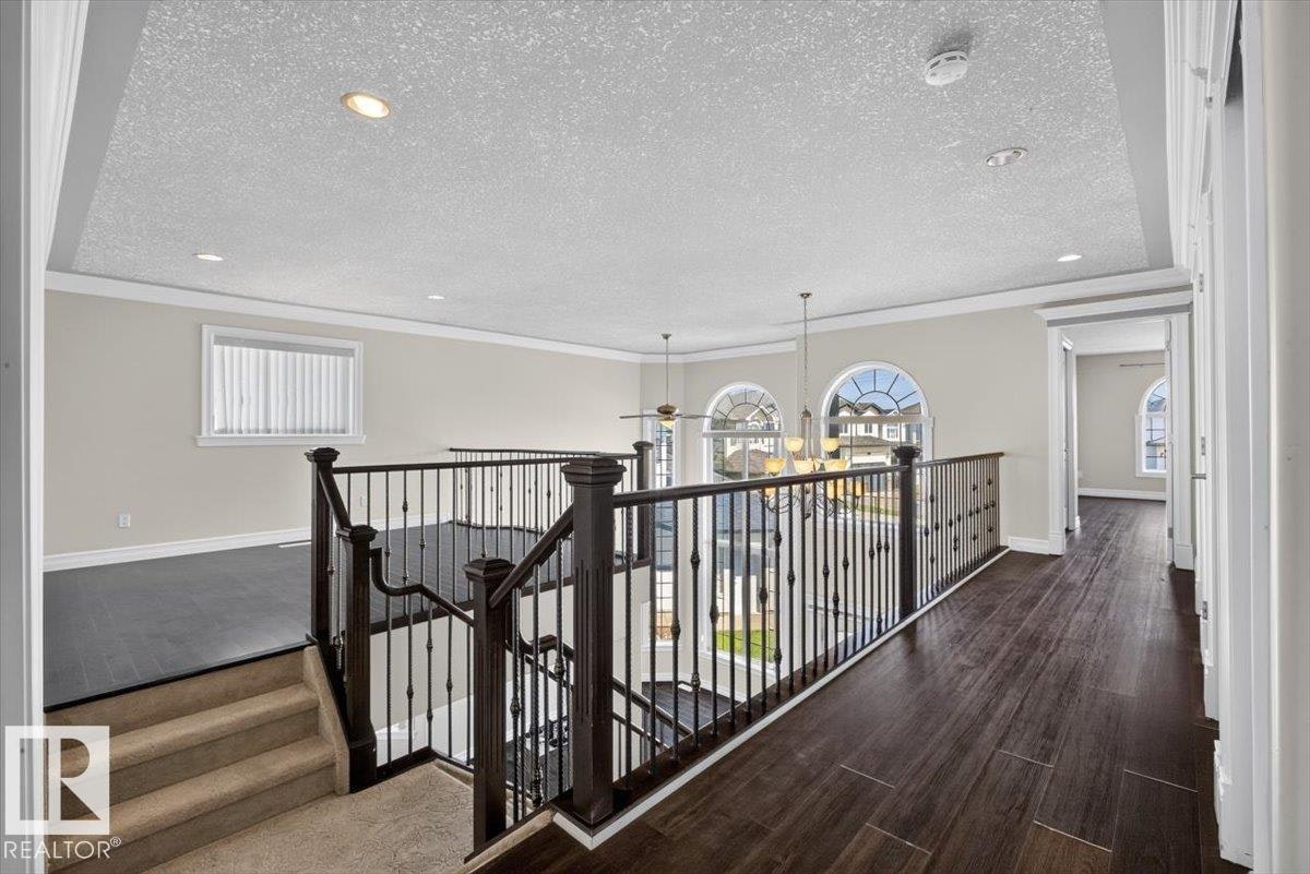 2836 34a Avenue, Edmonton, AB, T6T 1Y8 - 26