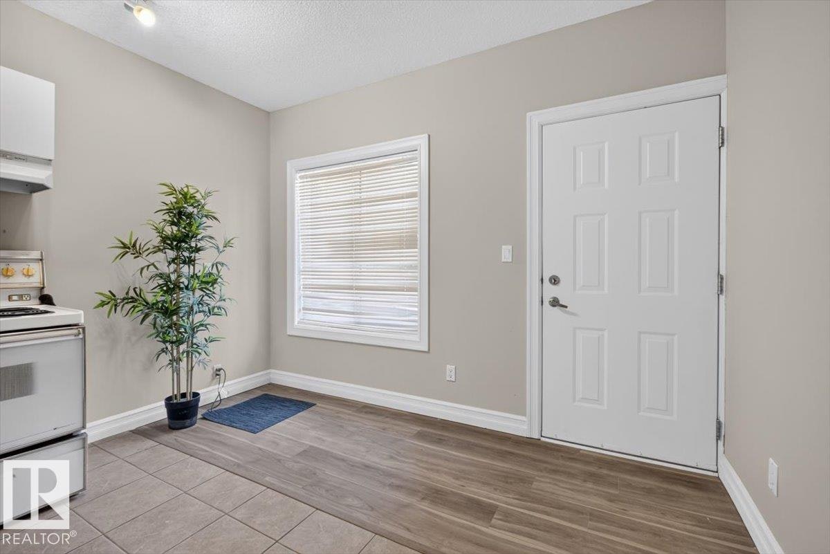 2836 34a Avenue, Edmonton, AB, T6T 1Y8 - 56