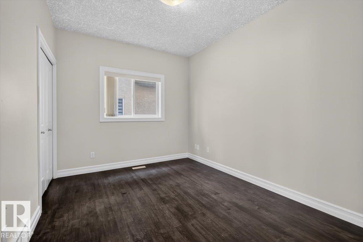 2836 34a Avenue, Edmonton, AB, T6T 1Y8 - 22